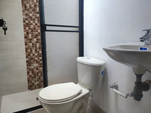 Casa En Venta En Cabañas Bello. Cod V13328