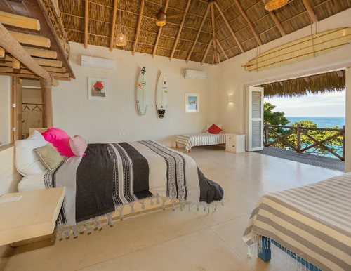 Hotel En Venta Sayulita, Jalisco Inigualable ¡200 Metros Lineales De Playa!