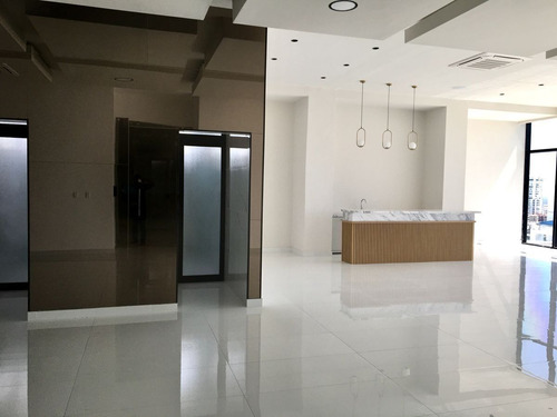 Penthouse En Venta En Urbanizacion Real