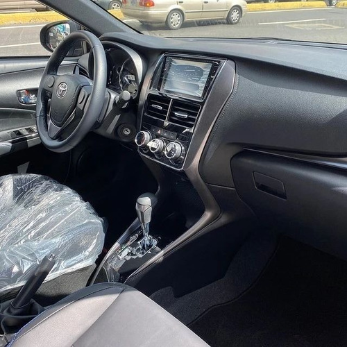 Imagen 6 de 7 de Toyota Yaris Hatchback 2023
