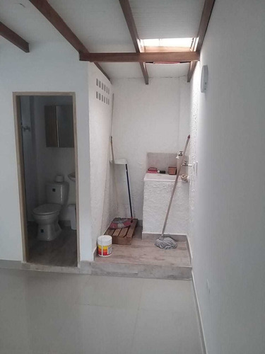 Arriendo Apartaestudio Envigado Antioquia