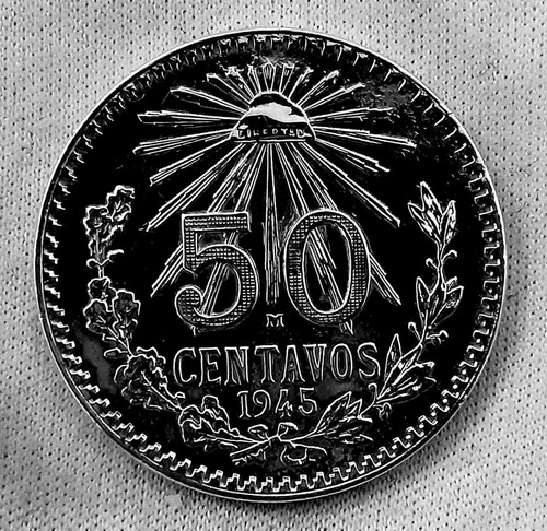 Moneda Plate