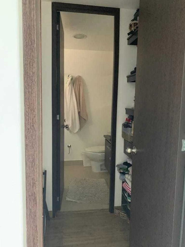 Imagen 9 de 12 de Venta Apartamento Loma Del Esmeraldal Envigado