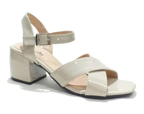 Imagen 3 de 4 de Sandalias Alma Charol Beige