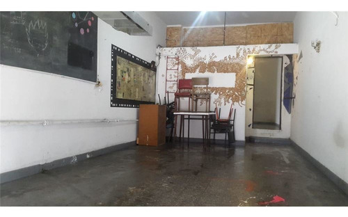 Venta Ph 2 Amb. Con Patio Y Local En Villa Devoto
