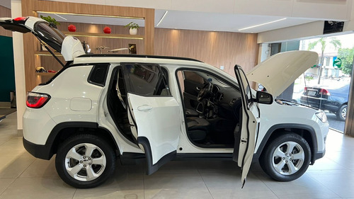 Jeep Compass 2.0 Sport Flex Aut. 5p