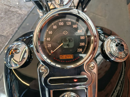 Harley-davidson Dyna Super Glide Custom