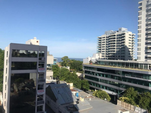 Imagen 3 de 14 de Departamento En Duplex, Excelente Ubicacion Libertador Al Río, 2 Dormitorios