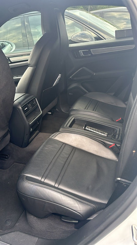 Porsche Cayenne Coupe, 47,500 Kms, Servicios En Agencia.