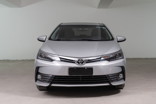 Imagen 8 de 15 de Toyota 2019 Corolla 1.8 Xei L/17