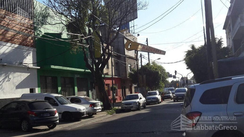 Imagen 7 de 13 de Depósito - Villa Lynch