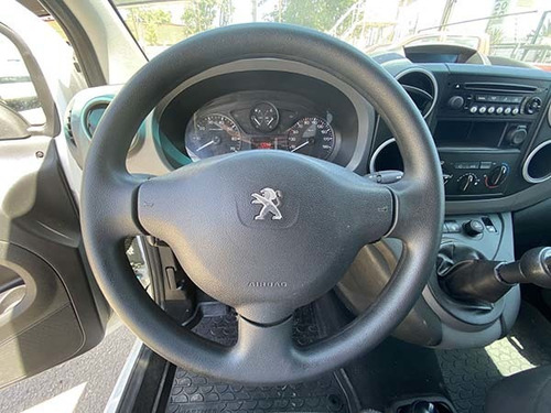 Imagen 11 de 15 de Peugeot Partner 1.6 4x2 Dsl Ab2 90 Hp Ev 2018 Jyvr94