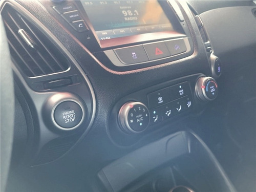 Imagem 8 de 14 de Hyundai Ix35 2.0 Mpfi Gl 16v Flex 4p Automático