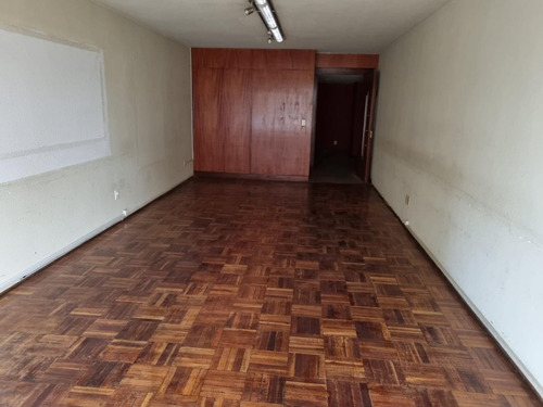 Imagen 7 de 16 de Oficina - Andes Y 18, Oficina Con Vista A Plaza Independencia , 300 M2 !!
