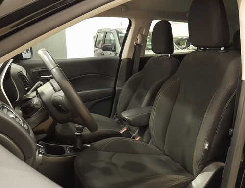 Imagen 12 de 16 de Jeep Compass Sport 2.4 2018