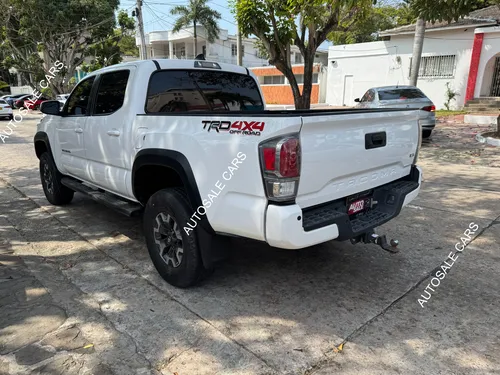 Toyota Tacoma SR5