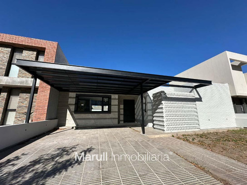 Casa En  Greenville Ii A Estrenar 3 Dormitorios Planta Baja