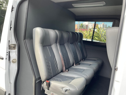 Imagem 10 de 14 de Mercedes-benz Sprinter 313 2.2 Cdi Street Furgão Longo
