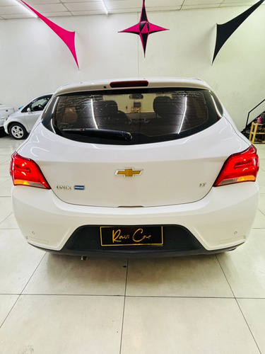 Chevrolet Onix 1.0 MPFI LT 8V