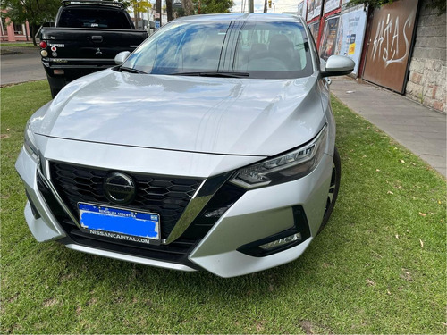 Nissan Sentra 2.0 Advance Cvt