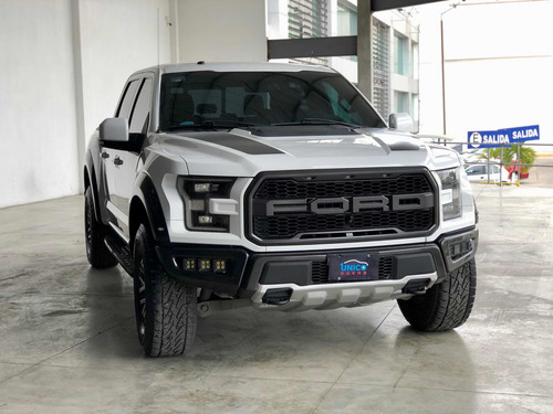 Imagen 4 de 15 de Ford Lobo Raptor Doble Cabina
