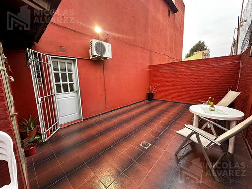 Dúplex 3 Ambientes Con Gran Patio, En Venta, Ramos Mejía Sur. Apto Crédito