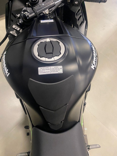 Imagem 10 de 15 de Zx-10r Abs Preta 2022 - Não Fique De Fora