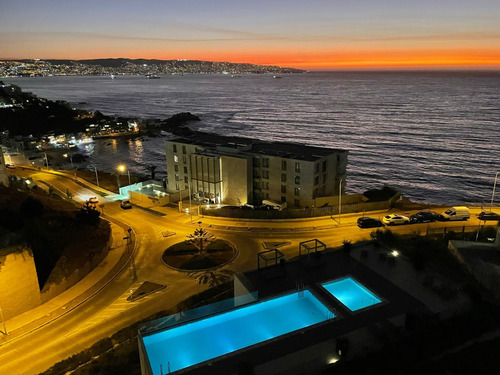 Por Traslado / Reñaca Vendo Depto Casi Nuevo/ Vista Al Mar 