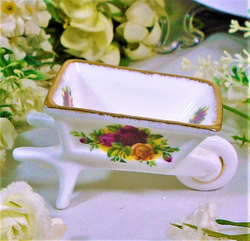 Fina Miniatura Royal Albert Old Country Roses De Colección (Usado)