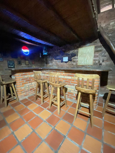 Imagen 9 de 15 de Se Vende Casa Chorro El Indio