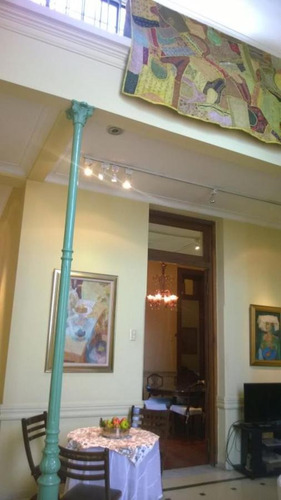 Imagen 14 de 29 de Venta Casa Antigua Refaccionada. 14 E/ 48 Y 49