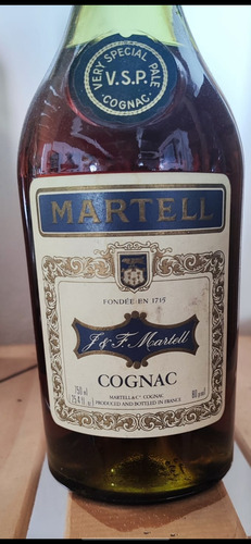 Antiguo Cognac Martell Vsp Añejo Cerrado (Usado)
