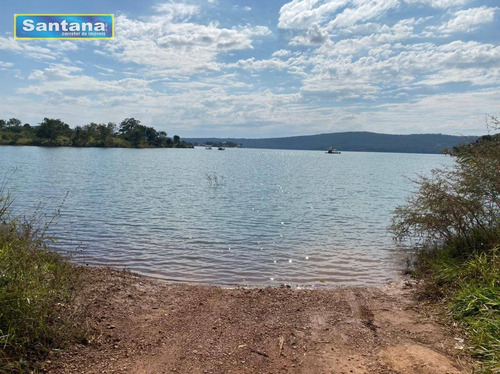 Chácara Próximo Ao Acesso Ao Lago Coruma 2 Dormitório Venda, 1300 M² Por R$ 150.000 - Lago Das Aroeiras Em Caldas Novas - Ch0002