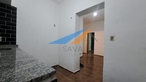 Imagen 6 de 11 de Alquiler Casa 1 Dormitorio. Cochera Y Patio En Belvedere!