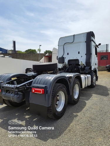 Imagem 5 de 15 de New Actros 2651 6x4 Leito Teto Alto Top Selectrucks