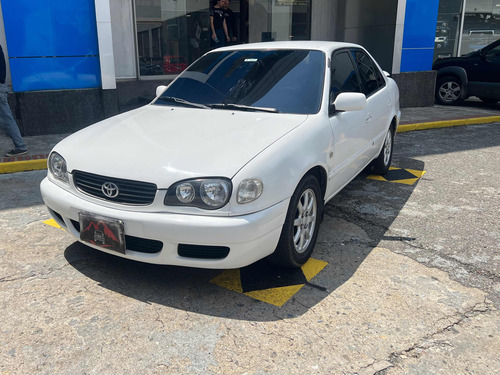 Imagen 1 de 10 de Toyota Corolla Gli