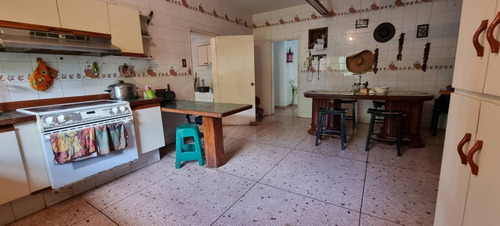 Venta De Quinta En Las Morochas. San Diego 15000 M2. G.g