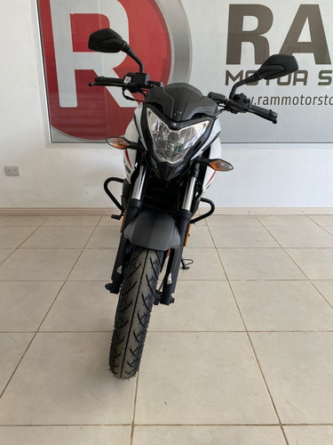 Imagen 5 de 9 de Bajaj Rouser Ns 200