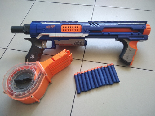 Pistola Nerf Con Tambor De Balines Desprendible