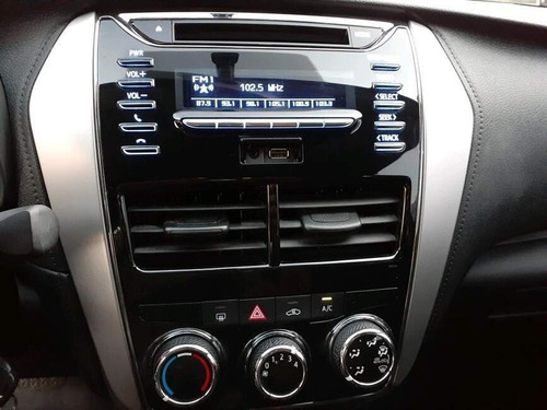 Imagem 9 de 12 de Yaris 1.5 16v Flex Sedan Xl Multidrive