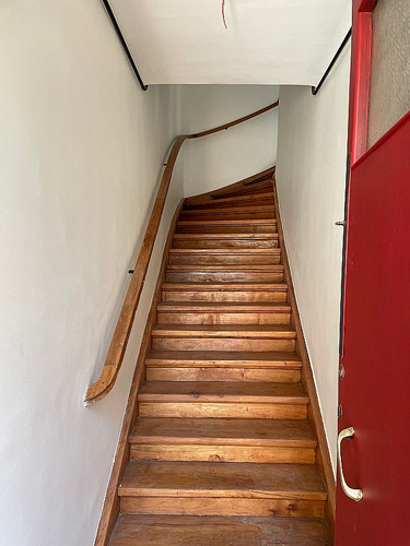 Arriendo Casa Remodelada En Comuna De Santiago