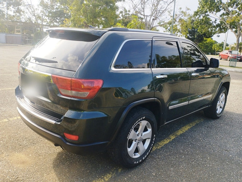 Imagen 4 de 11 de Jeep Grand Cherokee Limited 2011 V8 4x4 Automático