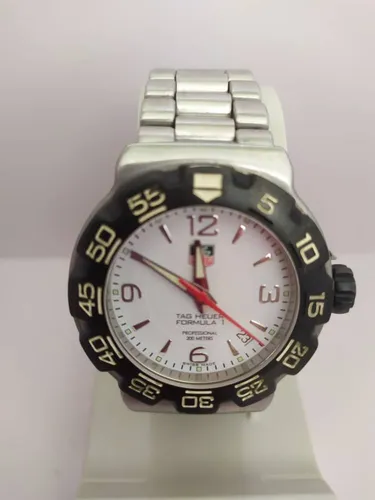 Reloj tag heuer formula 1 professional 200m precio sale
