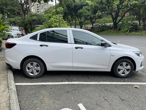 Chevrolet Onix 1.0 Lt