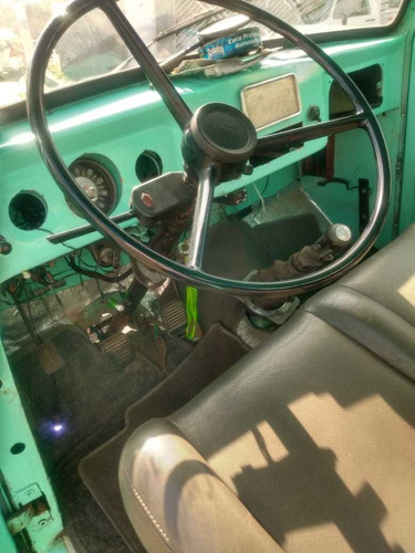 Ford F75 Rural