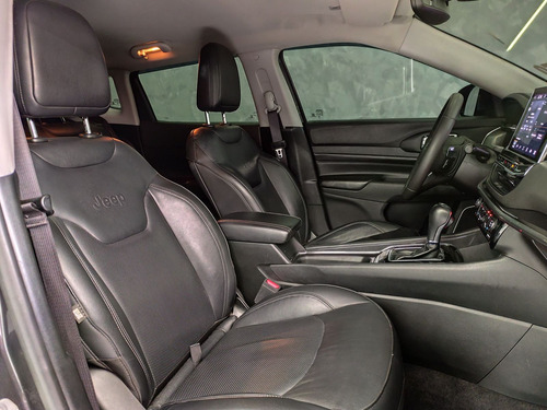 Jeep Compass LONG. T270 1.3 TB 4x2 Flex Aut.