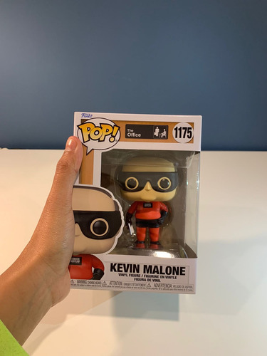 Poptv The Office Kevin As Dunder Mifflin