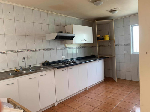 Casa 3 Dormitorios 2 Baños En Condominio Villa Alemana