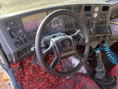 Scania R 113 H 360 6x2