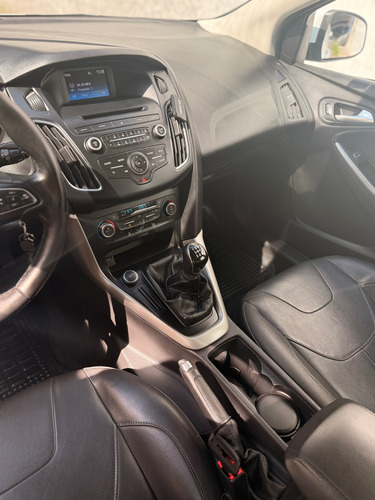Ford Focus III 2.0 Sedan Se Plus Mt